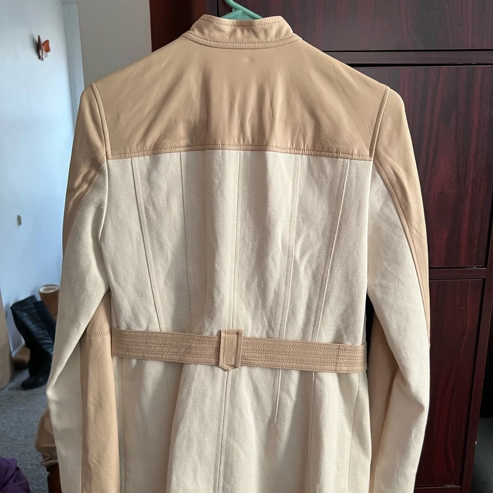 Tory Burch Jacket- Brand new - never worn - size 6 - Picture 3 of 9
